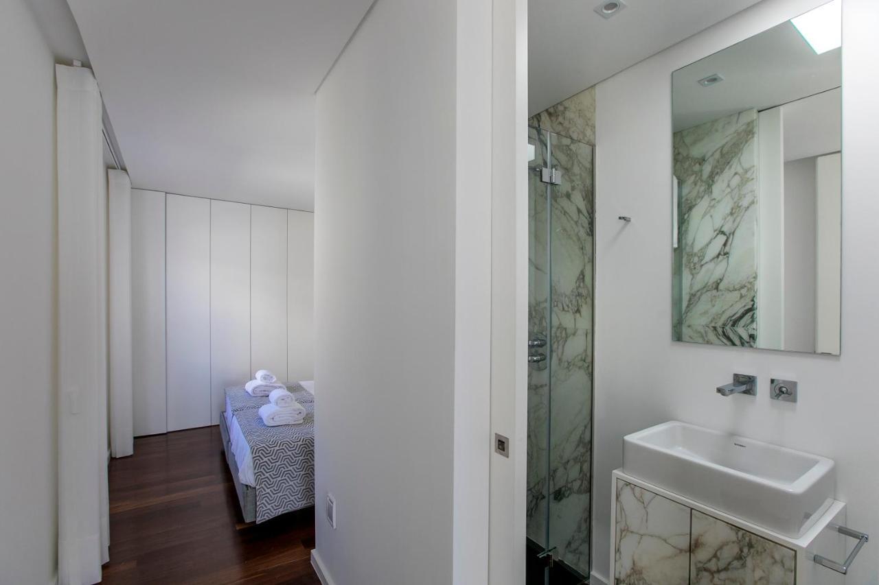 Lovelystay - Luxury 2Br Duplex Apartment In Foz Oporto Exteriör bild