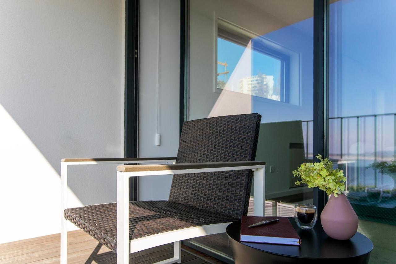 Lovelystay - Luxury 2Br Duplex Apartment In Foz Oporto Exteriör bild